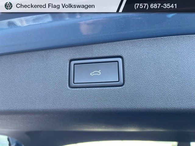 Used 2026 Volkswagen Tiguan SE R-Line AWD/4WD image 21