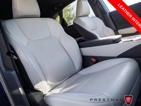 Used 2024 Lexus RX 350 Premium Plus w/ Cold Area Package FWD image 4