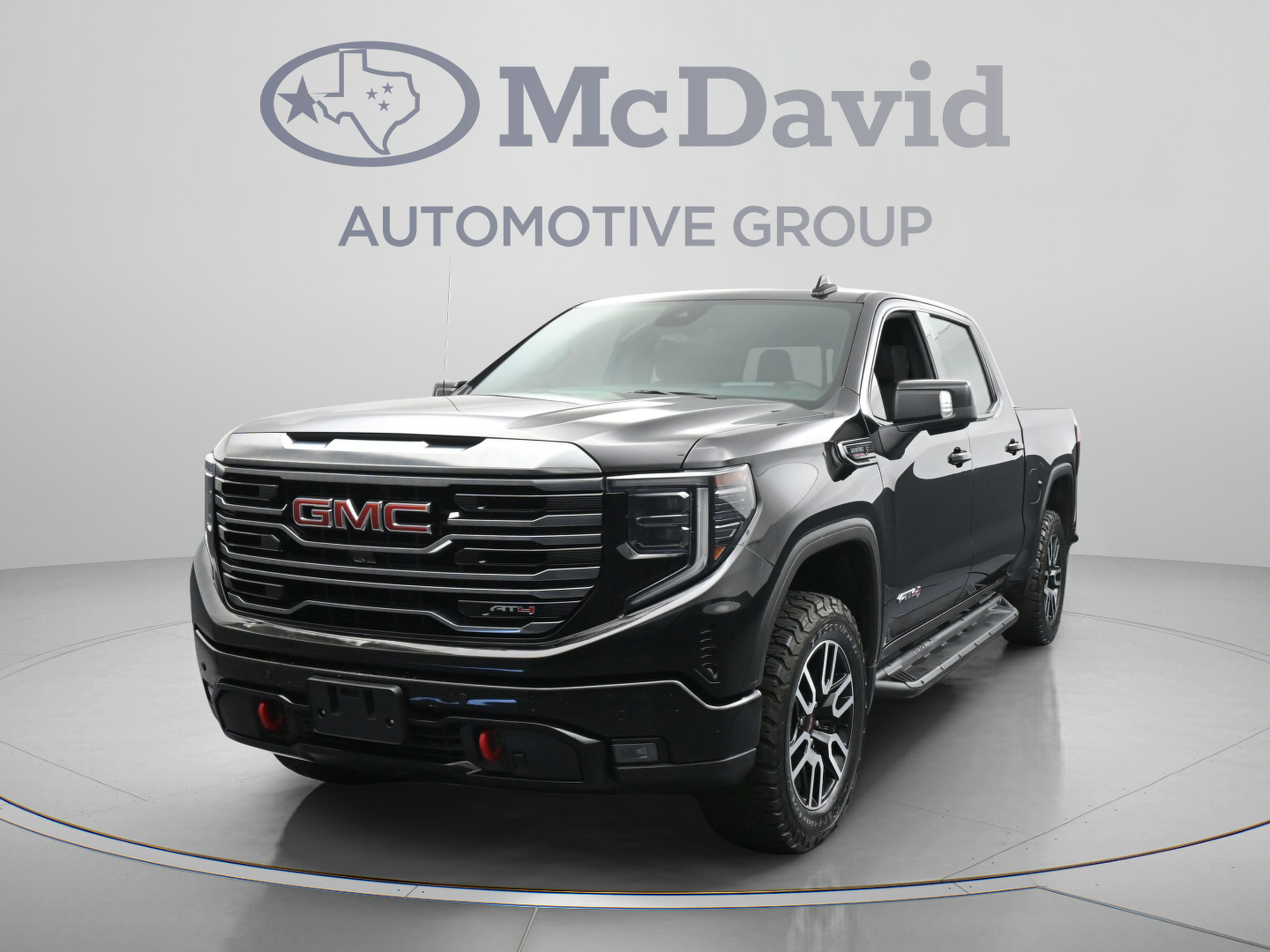 Used 2024 GMC Sierra 1500 AT4 w/ Technology Package AWD/4WD image 1