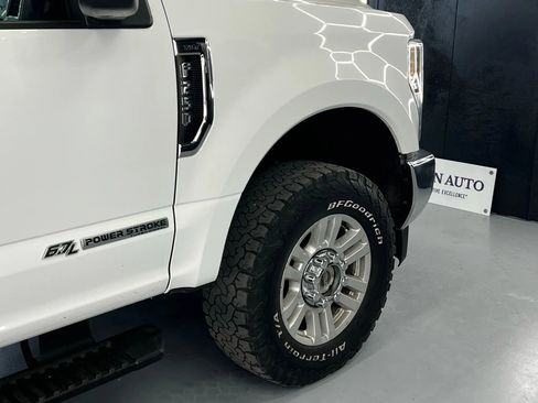 Used 2019 Ford F250 XLT AWD/4WD image 7
