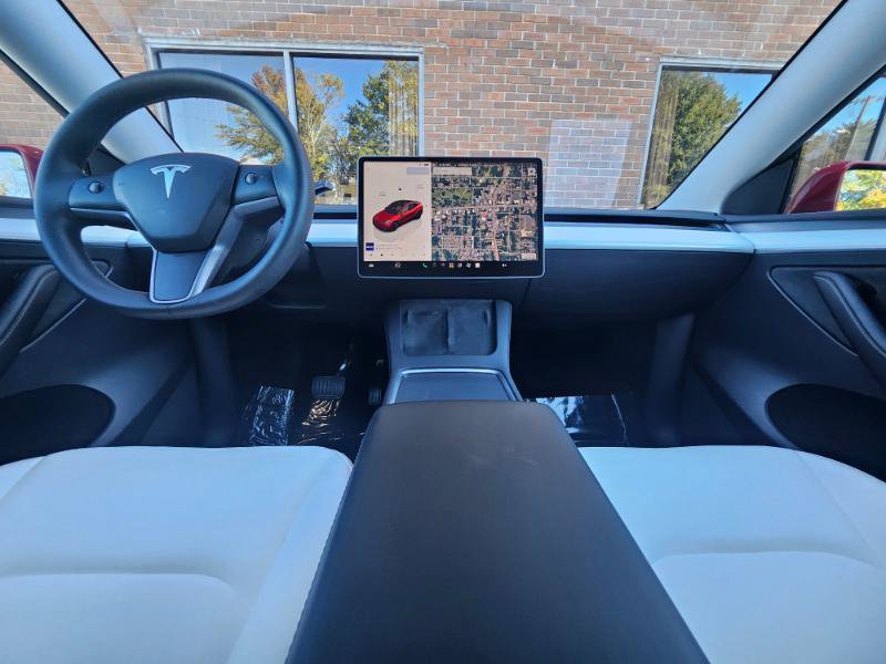 Used 2023 Tesla Model Y Long Range AWD/4WD image 40
