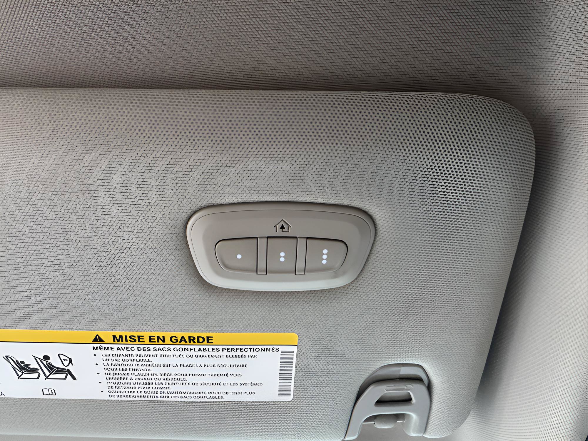 Used 2023 RAM 2500 Laramie AWD/4WD image 16
