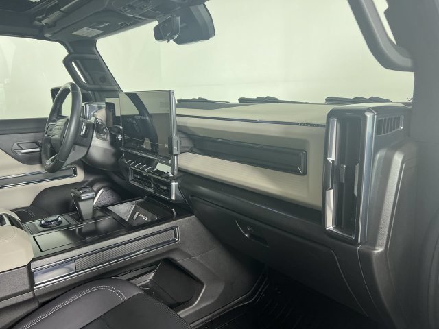 Certified 2026 GMC Hummer EV 4x4 Crew Cab image 29