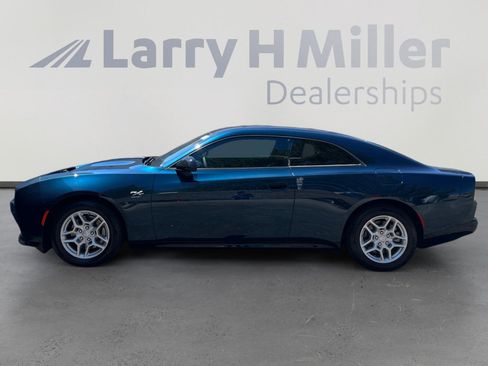 New 2025 Dodge Charger Daytona R/T w/ Quick Order Package 25M R/T AWD/4WD image 2