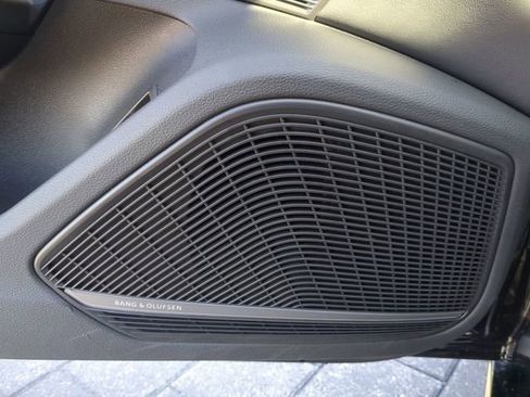 Used 2022 Audi A5 2.0T Premium Plus w/ Premium Plus image 19