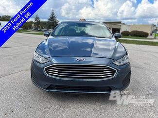 Used 2019 Ford Fusion SE video 3