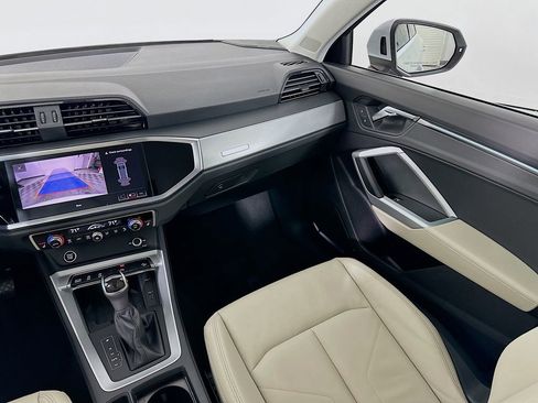 Used 2021 Audi Q3 2.0T Premium Plus w/ Premium Plus Package image 24