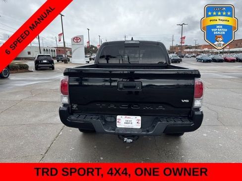 Used 2020 Toyota Tacoma TRD Sport image 6