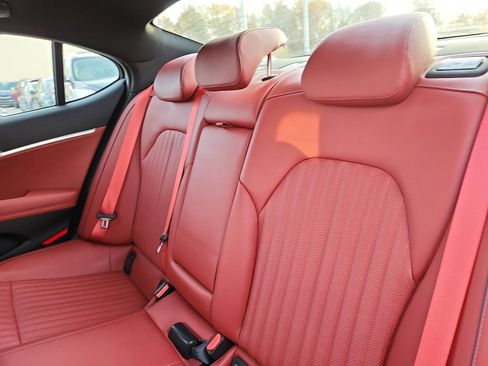 Used 2023 Genesis G70 2.0T w/ Sport Prestige Package image 26