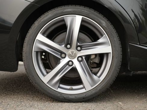 Used 2018 Lexus IS 300 AWD w/ Comfort Package image 9