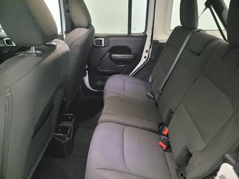 Used 2020 Jeep Wrangler Unlimited Sport S image 18