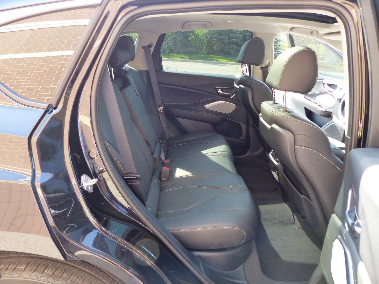 Used 2023 Acura RDX w/ Technology Package AWD/4WD image 45