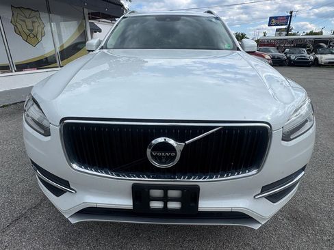 Used 2018 Volvo XC90 T6 Momentum w/ Convenience Package AWD/4WD image 9