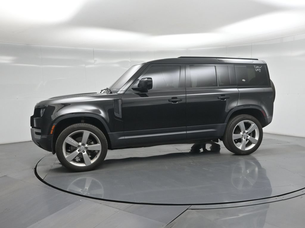 Used 2024 Land Rover Defender 110 S AWD/4WD image 21