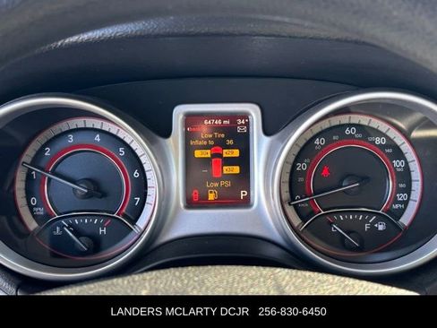 Used 2019 Dodge Journey SE image 25