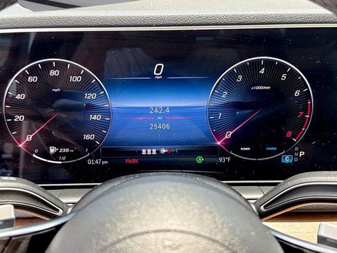 Used 2024 Mercedes-Benz GLE 350 4MATIC image 25