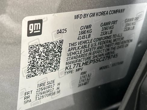 New 2025 Chevrolet Trax LT w/ Driver Confidence Package FWD image 25