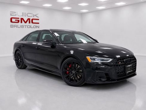 Used 2025 Audi S8 AWD/4WD image 1