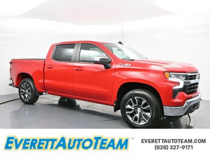 Used 2022 Chevrolet Silverado 1500 LT w/ Z71 Off-Road Package