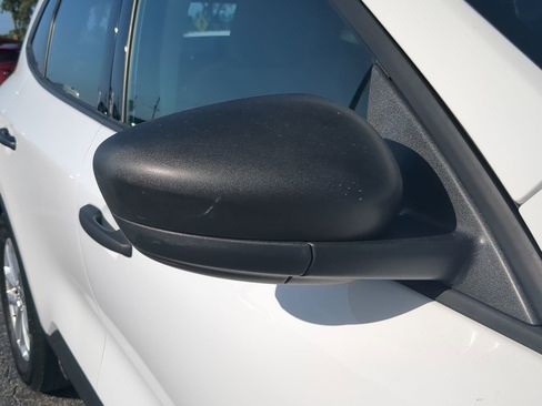 Used 2022 Ford Escape S image 12