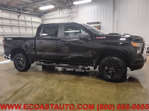 Used 2024 Chevrolet Silverado 1500 Custom Trail Boss image 2