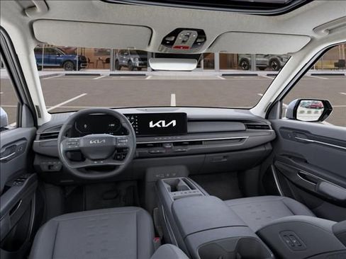 New 2025 Kia EV9 Wind AWD/4WD image 14