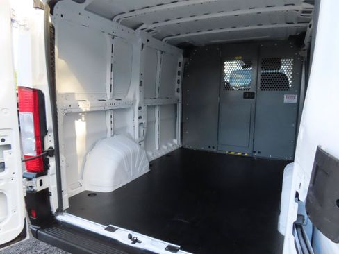 Used 2021 RAM ProMaster 1500 FWD image 25