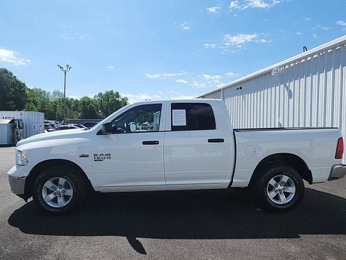 Used 2022 RAM 1500 Classic SLT w/ Protection Group AWD/4WD image 2