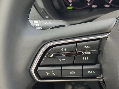 Used 2024 MAZDA CX-90 Plug-In Hybrid w/ Premium Pkg AWD/4WD image 19