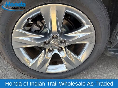 Used 2014 Toyota Highlander Limited image 9