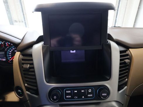 Used 2018 GMC Yukon SLT w/ Open Road Package image 24