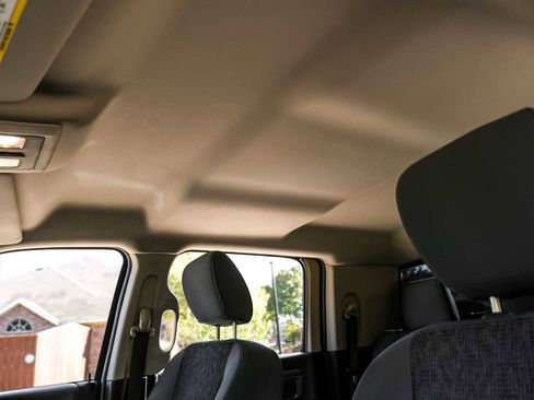 Used 2016 RAM 2500 SLT image 29