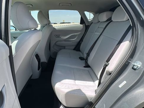 Used 2026 Hyundai Kona SEL Sport FWD image 32