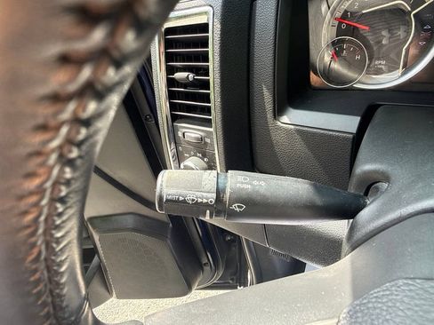Used 2017 RAM 1500 Laramie AWD/4WD image 19