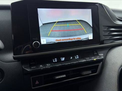 Used 2025 Toyota Camry LE FWD image 28