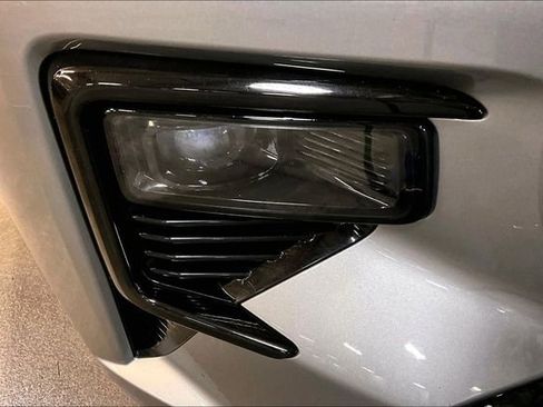 Used 2024 Chevrolet Traverse RS w/ LPO, Floor Liner Package image 33