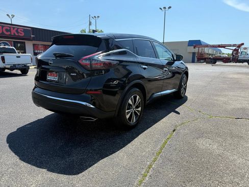 Used 2023 Nissan Murano S AWD/4WD image 4