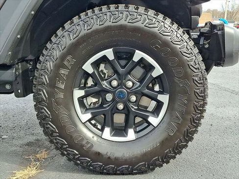 Used 2024 Jeep Wrangler Unlimited Rubicon 4xe image 18