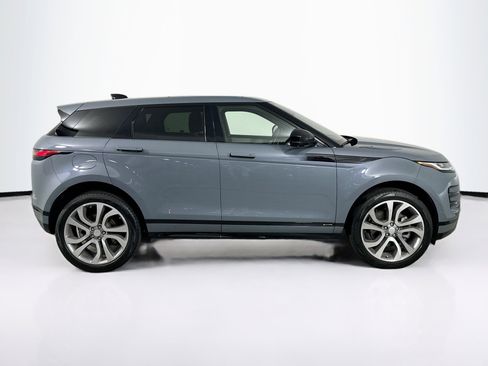 Used 2021 Land Rover Range Rover Evoque R-Dynamic SE image 4