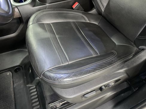 Used 2022 GMC Sierra 3500 Denali w/ Denali Ultimate Package image 22