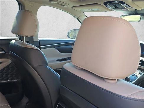 Certified 2023 Hyundai Santa Fe Limited image 18