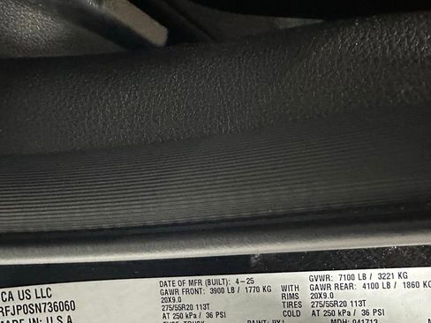 Used 2025 RAM 1500 Laramie image 11