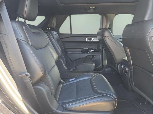 Used 2022 Ford Explorer ST w/ Equipment Group 401A image 16