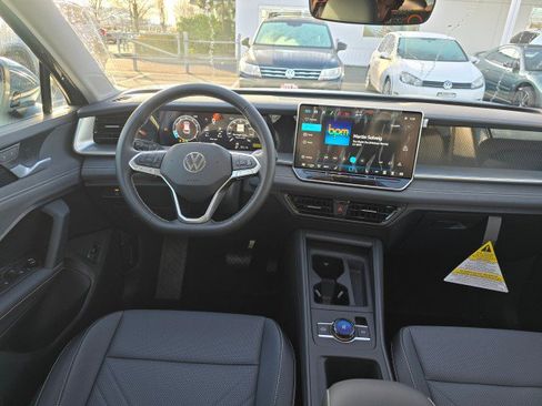 New 2026 Volkswagen Tiguan SE AWD/4WD image 21