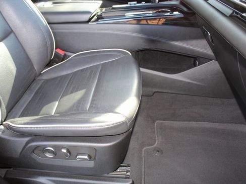 Used 2021 Cadillac Escalade Sport w/ Driver Assist Tech Package image 19