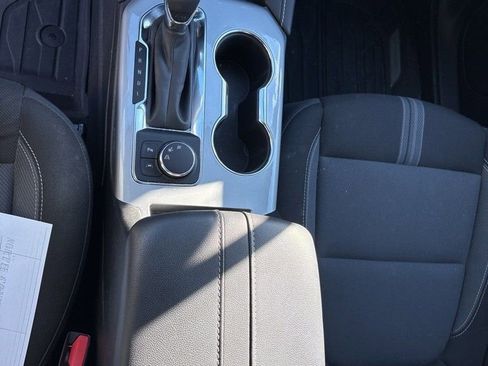 Used 2023 Chevrolet Blazer LT w/ Driver Confidence Package image 8