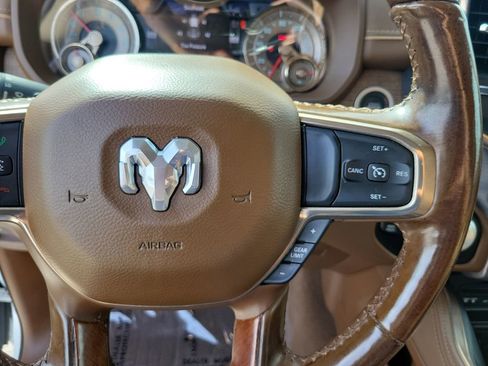 Used 2019 RAM 1500 Limited image 24