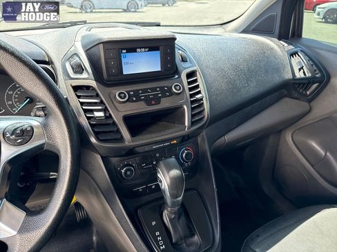 Used 2023 Ford Transit Connect XL image 25