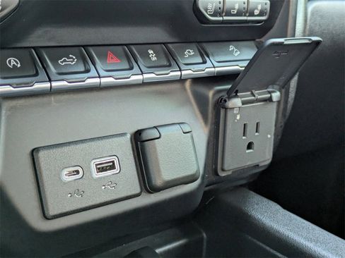 Used 2021 Chevrolet Silverado 1500 LTZ w/ Technology Package image 19