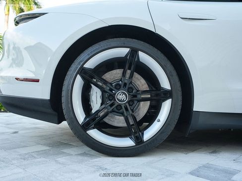 Used 2024 Porsche Taycan RWD image 50